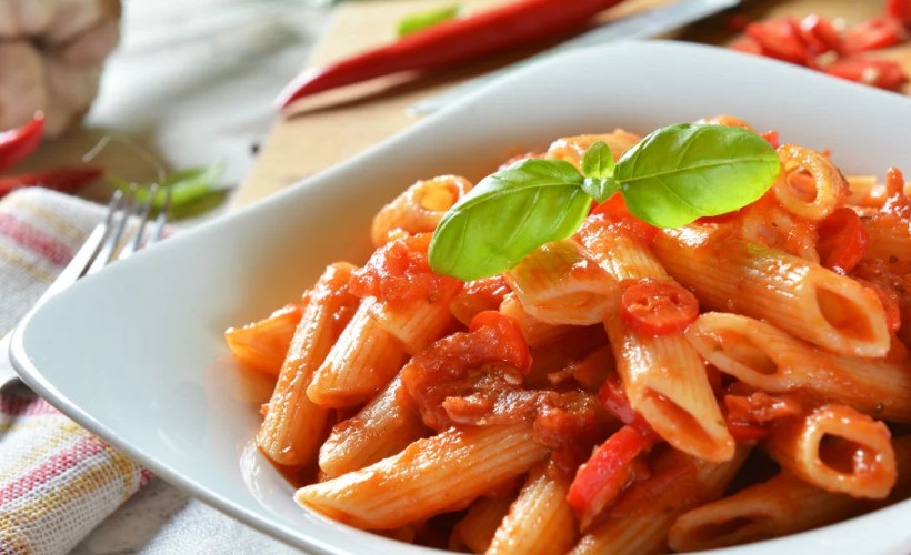 Arabiatta Soslu Penna Makarna