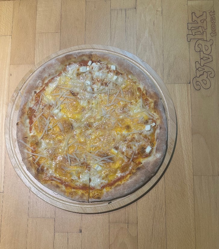 4 Peynirli Pizza Büyük