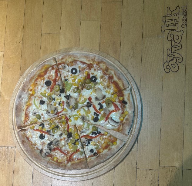 Vejeterian Pizza Orta