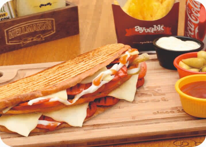 Süper Kaşarlı Sucuklu Tost